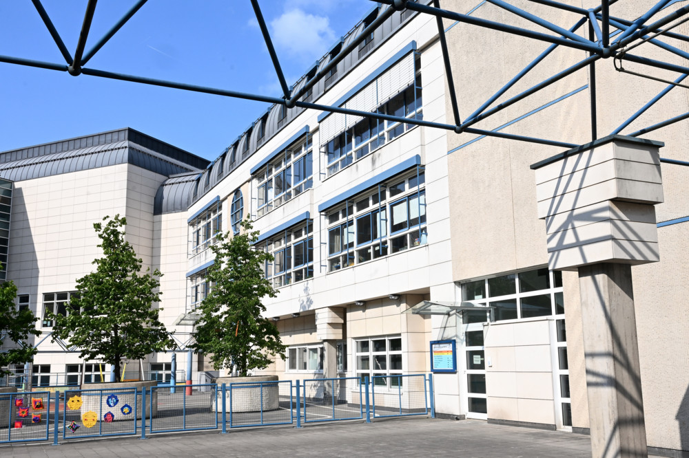 Luxemburg-Stadt / Schulfusion im Bahnhofsviertel: Schöffe Paul Galles verteidigt Vorgehen der Gemeinde