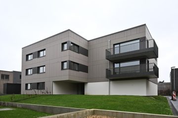 Im belgischen Radio / Staatliche Wohnungsbaugesellschaft wirbt  für günstigen Wohnraum in Luxemburg