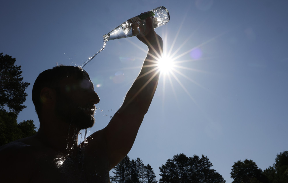 Gelbe Warnstufe / Meteolux warnt vor Hitze am Sonntag –  Temperaturen bis zu 34 Grad möglich