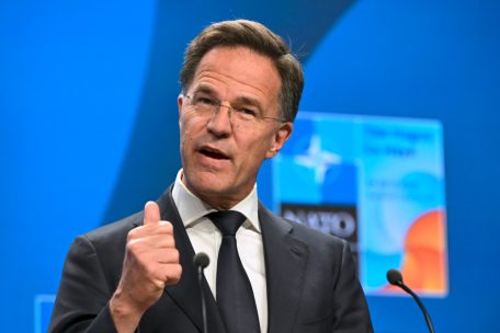 Wegweisender NATO-Gipfel / Mark Rutte rollt für Trump den roten Teppich aus