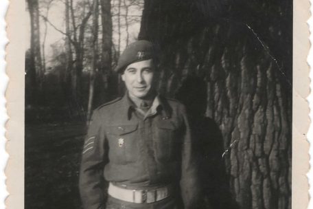 L’histoire du temps présent / Juillet 1945: le retour en demi-teinte des Luxembourgeois de la Brigade Piron