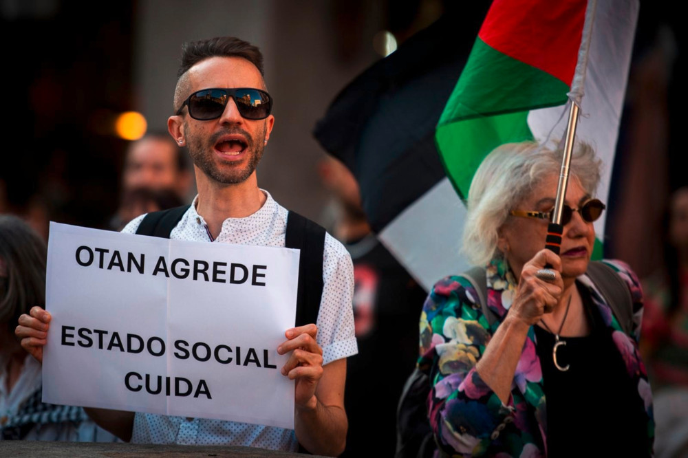 Forum / Anstatt Sicherheit bekommen die Europäer Verarmung: Robert Goebbels über Trumps Fünf-Prozent-Erpressung