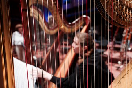 Blick auf die B&uuml;hne in der Philharmonie