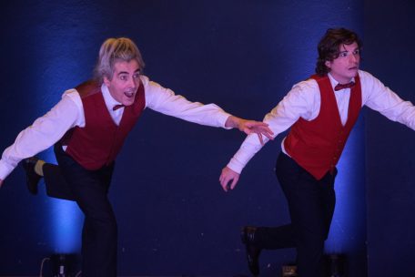 Hochofenfest in Belval / Die „gilets rouges“ sind da: Ein Vorgeschmack auf die Show von Loui & Billy