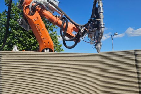 So sah das Printverfahren aus – schichtweise wurde die Betonmischung vom Roboterarm aufgetragen