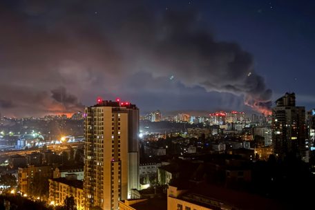 Ukraine / Russland verstärkt Chemiewaffeneinsatz: Größter Luftangriff seit Beginn des Krieges