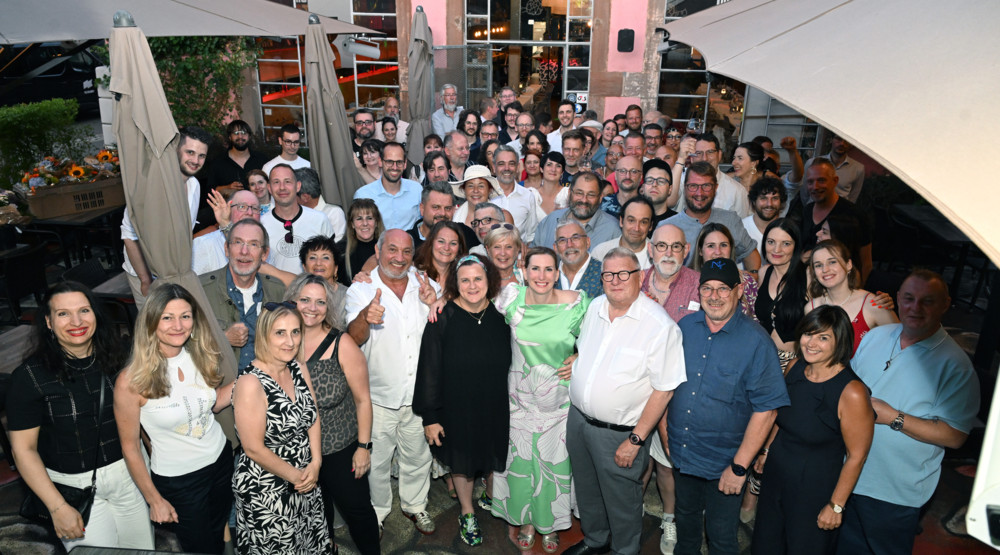 Feierstimmung bei Editpress / Mitarbeiter werden für ihr langjähriges Engagement geehrt