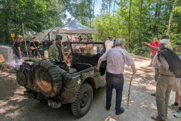 Geschichte zum Anfassen / Bësch am Krich – Krich am Bësch: Bewegende Veranstaltung in Echternach erinnert an den Zweiten Weltkrieg