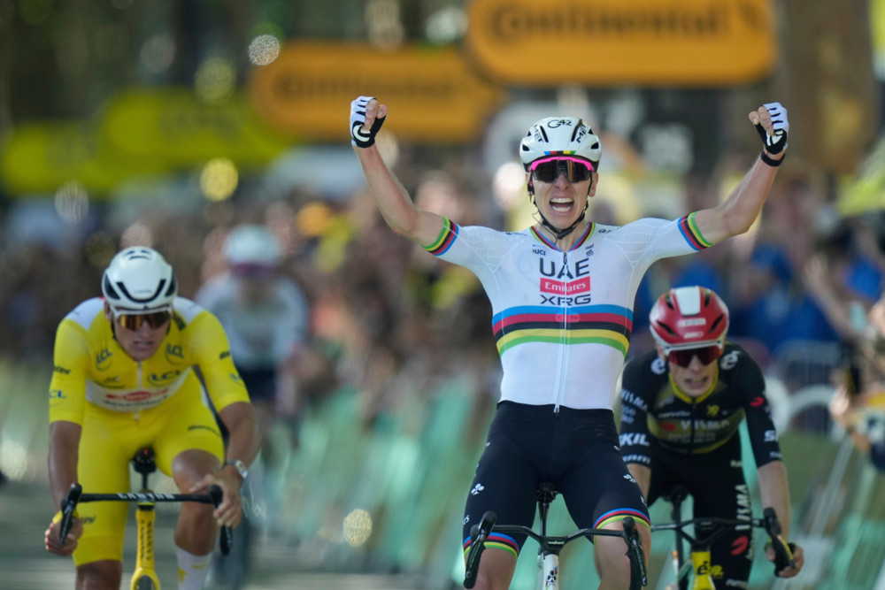 Tour de France / Titelverteidiger Tadej Pogacar gewinnt vierte Etappe – und feiert 100. Karriere-Sieg