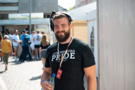 Nicolas Van Elsué kümmert sich bei Rosa Lëtzebuerg ehrenamtlich um das Sponsoring der Luxembourg Pride