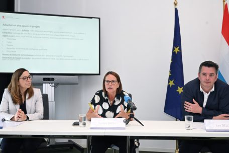 Verteidigung / Schluss mit Dual Use: Minister starten neuen Aufruf für Unternehmen und Forschung