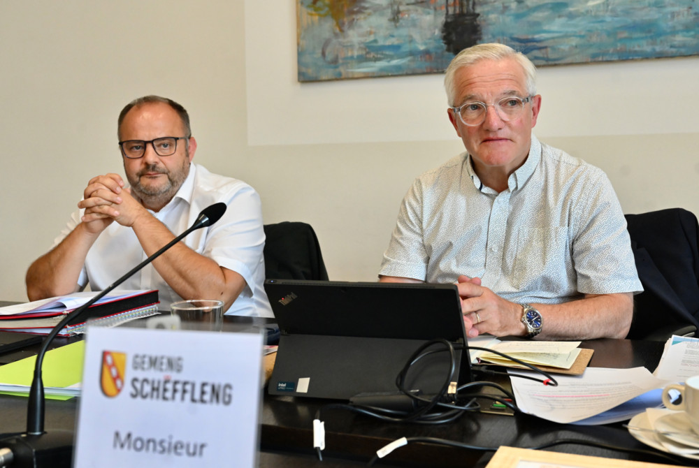 Schifflingen / Paul Weimerskirch (CSV) übergibt Bürgermeisterposten an Carlo Feiereisen (LSAP)