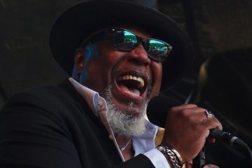 Fond-de-Gras/Lasauvage / Rocklegenden und ein besonderes Feeling beim Blues Express