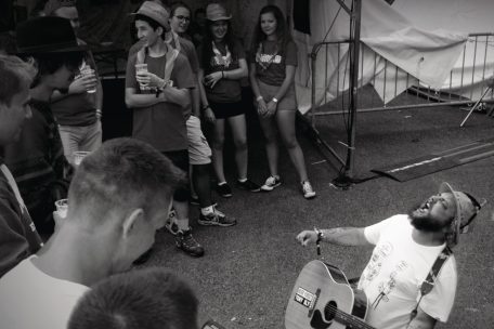 Punkmusiker / „De Pascal vu Wooltz“ ist im Alter von 42 Jahren gestorben