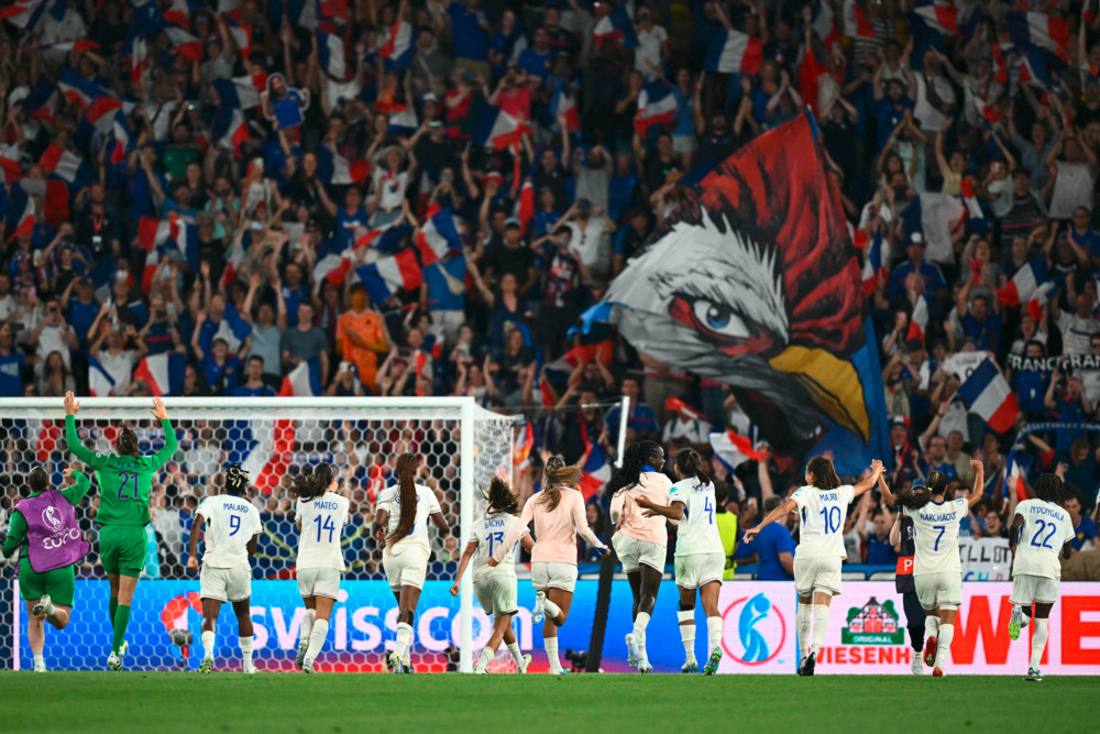 „Die Leute schlagen sich um Tickets“ / UEFA-Direktorin über den Boom bei der Frauen-EM