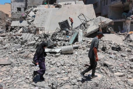 Naher Osten / „Kriegsverbrechen“: Scharfe Kritik an Israels Plan für Lager im Gazastreifen