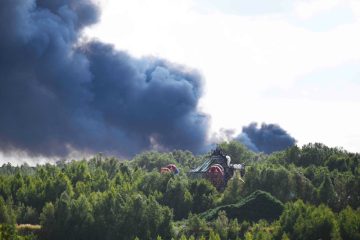 Großbrand / Feuer zerstört Hauptbühne von Tomorrowland-Festival – Organisatoren wollen dennoch feiern