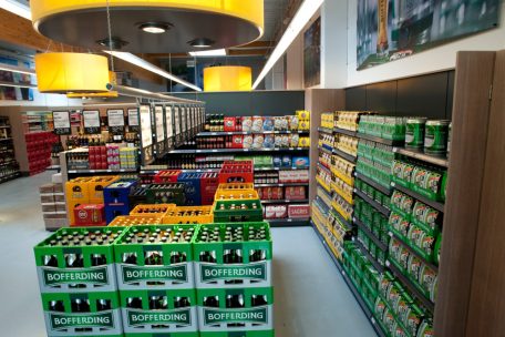 Munhowen/Boissons Heintz / Fusion nur unter Auflagen möglich: EU-Kommission verlangt Veräußerung großer Teile des Horeca-Geschäfts