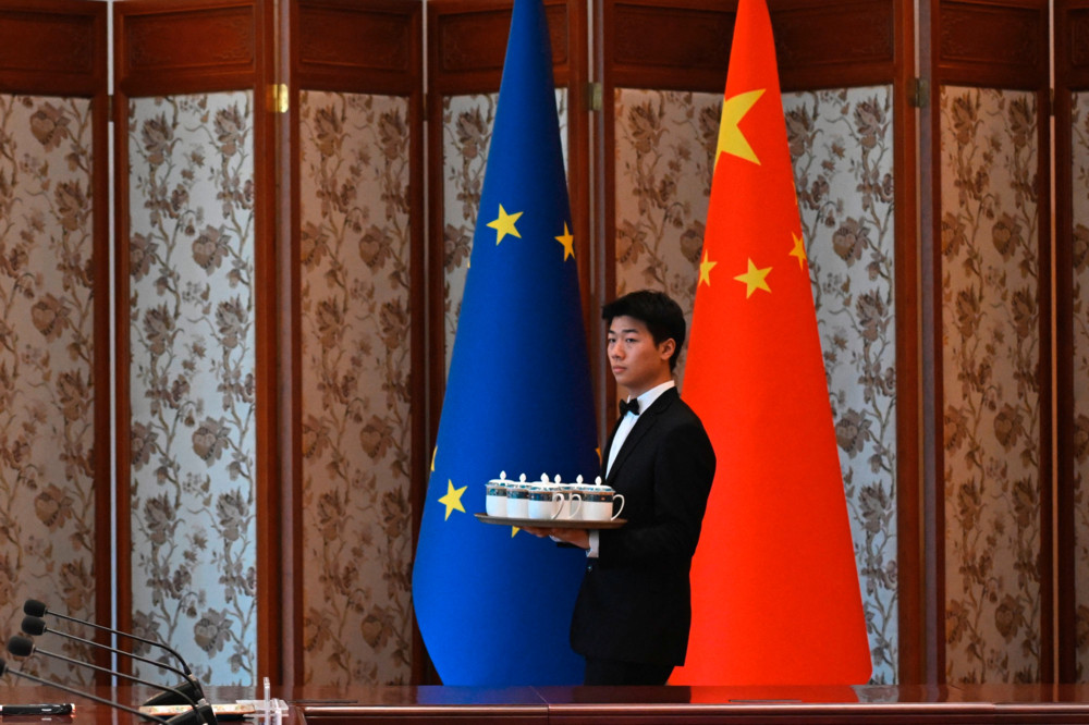 EU / Streit um neuartige Sekundärsanktionen: Peking droht Brüssel mit Vergeltung