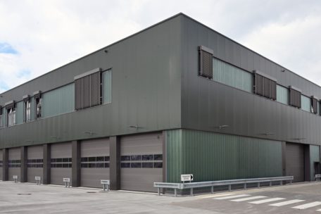 Der neueste Bau auf dem Gelände der WSA: Gebäude 32 mit acht neuen Wartungsbuchten