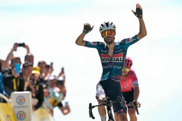 Tour de France / Valentin Paret-Peintre erlöst Frankreich am Mont  Ventoux – Pogacar und Vingegaard gleichauf