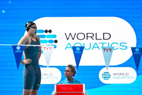 Schwimmen / Zwölfjährige bei WM: „Wunderkind“ oder „nicht kindgerecht“?
