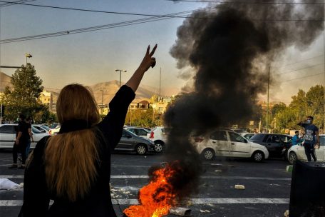 Kommentar / Iraner allein zu Hause