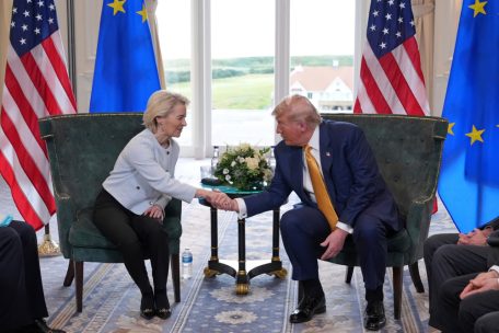 Forum von Robert Goebbels / Falsche Freunde und richtige Feinde: Die Europäer benötigen selbstbewusste Partnerschaften
