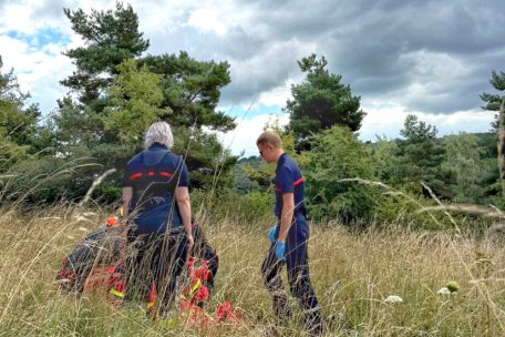 Rettung aus der Luft / Luxembourg Air Rescue und CGDIS bergen schwer verletzten Mountainbiker in abgelegenem Waldgebiet