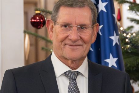 Gusty Graas ist Abgeordneter der DP