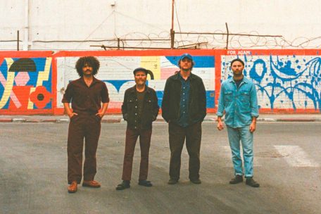 Les membres de Sababa 5 (de gauche &agrave; droite): Eitan Drabkin, Ilan Smilan, Itamar Weinstein et Amir Sadot