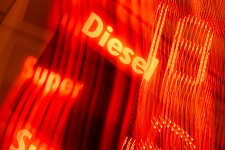 Spritpreise / Diesel und Heizöl werden billiger – Benzinpreise bleiben unverändert