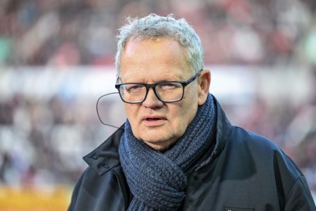 Karriere begann bei Radio Luxemburg / Bundesliga-Reporter Ulli Potofski stirbt mit 73 Jahren
