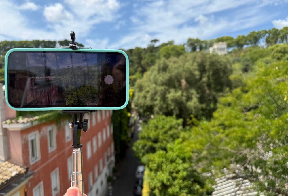 Editorial / Der Selfie-Wahn entpuppt sich als Problem für Mensch und Umwelt