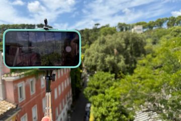 Editorial / Der Selfie-Wahn entpuppt sich als Problem für Mensch und Umwelt