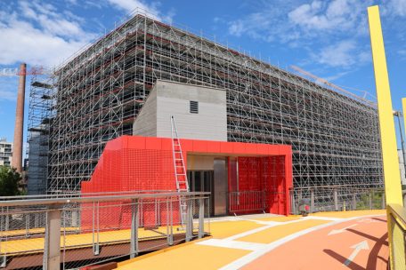 Am Nachmittag waren die Graffiti bereits übermalt