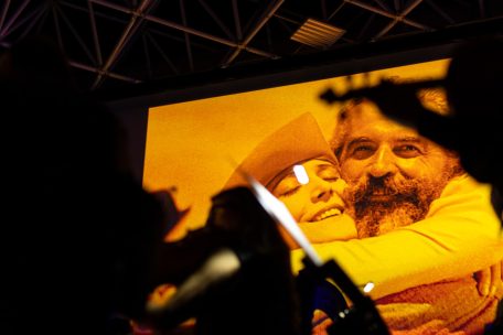 Momentaufnahme: Beim Eröffnungskonzert des Festivals spielte das „Orchestra della svizzera<br />
italiana“ Musik zum Stummfilm „The Winning of Barbara Worth“