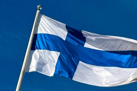 Finnland / Die konservativ-liberale Regierung baut den Sozialstaat ab