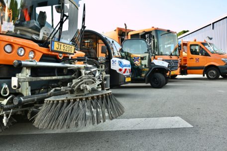 Leiser und sauberer unterwegs: Der Fuhrpark des Hygienedienstes wird schrittweise auf Elektrowagen umgestellt
