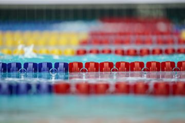 „Respektlose“ Aussagen gegenüber Schwimmlehrern / FGFC fordert Entschuldigung von der Abgeordneten Nancy Arendt