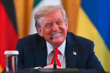 Editorial / Danke, Daddy: Trump drängt den Europäern Putins Willen auf 