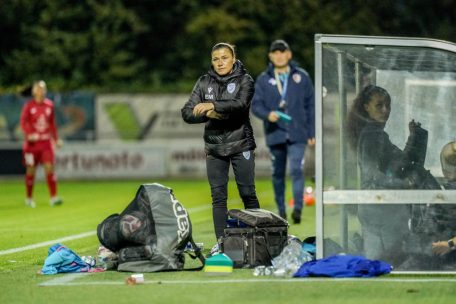 Fußball / Champions League-Flair zur Frühstückszeit: Racing-Damen treffen am Mittwoch um 10 Uhr auf Ferencváros