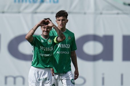 Kurzes Gastspiel in Niederkorn / Olivier Thill auf dem Weg nach Belgrad