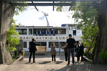Schengen / Luc Frieden und Lex Delles machen Sommer-PR zwischen Europamuseum und „Marie-Astrid“