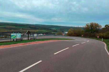 Zerstückelt und verteilt / Drei Jahre nach dem Leichenfund im Grenzgebiet: Prozess gegen Hauptverdächtigen rückt näher