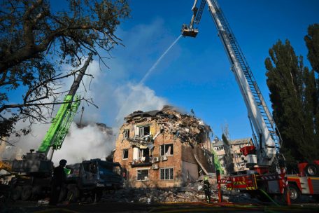 „Wahllose Angriffe“ / Mindestens 17 Tote in Kiew: Russland überzieht Ukraine mit massiver Angriffswelle