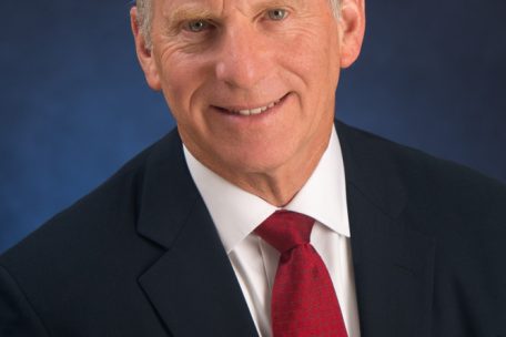 Richard Haass, emeritierter Präsident des Council on Foreign Relations, ist Senior Counselor bei Centerview Partners, Distinguished University Scholar an der New York University und Autor des wöchentlichen Substack-Newsletters „Home & Away“