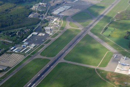 Neuer Airport in Luxemburg?  / Der Findel stößt in 30 Jahren an seine Grenzen – Regierung bringt Flughafenneubau ins Spiel