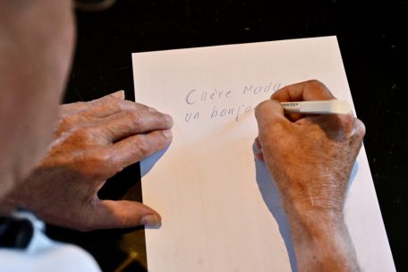 Leserforum / De Bierger gi Konte geplëmmt an d’Regierung stécht de Kapp an de Sand