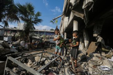 Gaza-Stadt / Israel setzt Angriffe fort: Armee ruft zur Evakuierung in humanitäre Zone auf